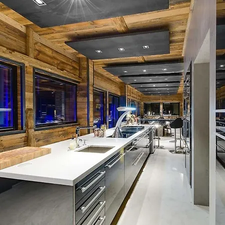 Villa Authentique Chalet De Montagne A - 16pers Tignes